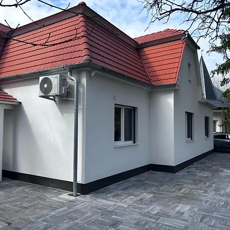 Lakeside Дом отдыха *